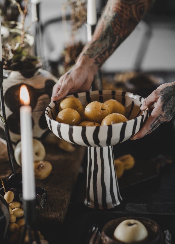 Misa z kamionki w pasy Jakobsdals  / Get Inked 