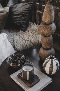 Hygge w praktyce – jak wprowadzić skandynawski spokój do domu.